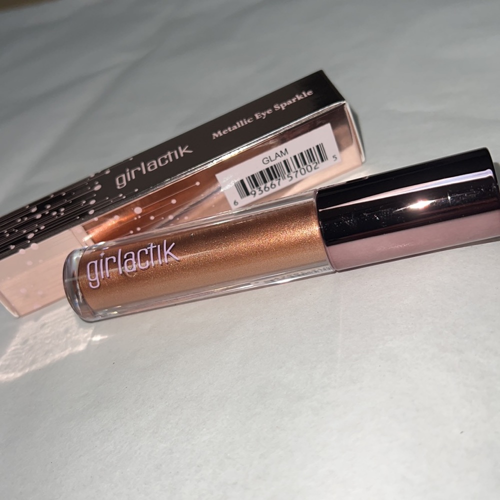 girlactik
Metallic Eye Sparkle